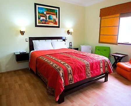 Hotel Tinkus Inn リマ エクステリア 写真