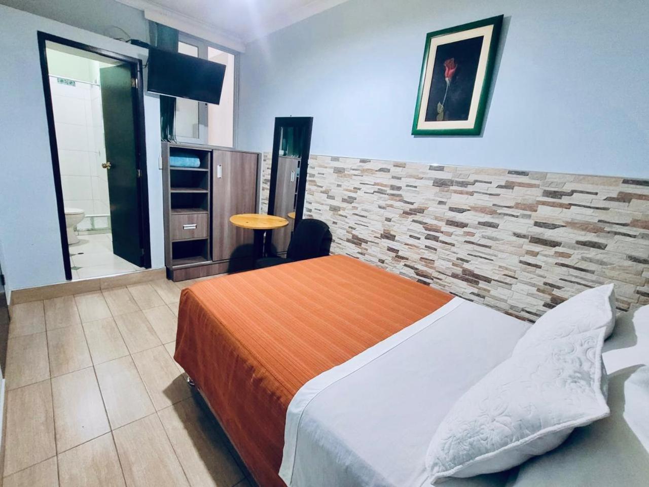 Hotel Tinkus Inn リマ エクステリア 写真